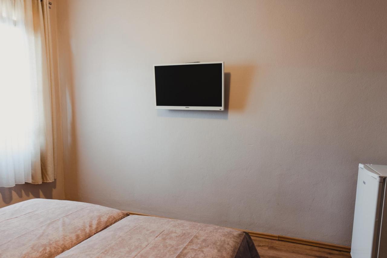 Apartments Djukic 蒂瓦特 外观 照片
